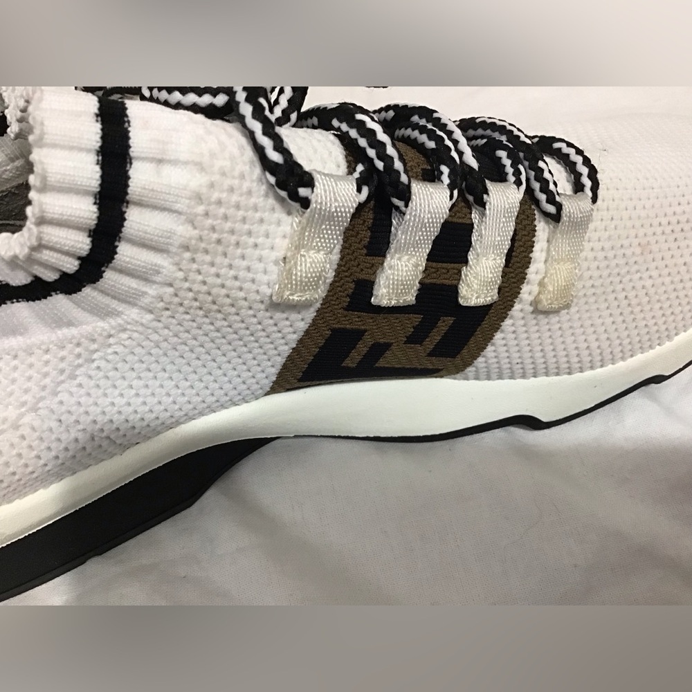 Fendi Sneakers - Picture 8 of 9